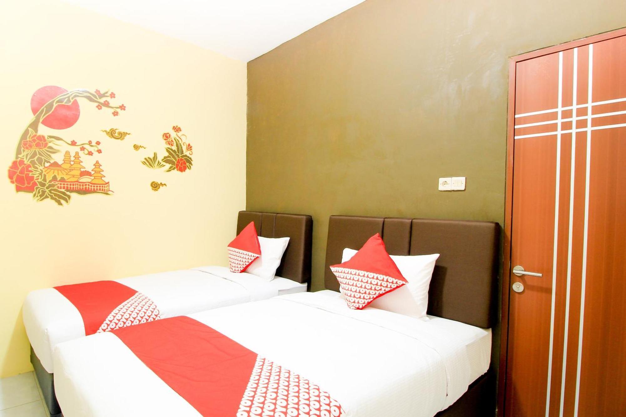 Super Oyo Capital O 217 A1 Hotel Σουραμπάγια Εξωτερικό φωτογραφία
