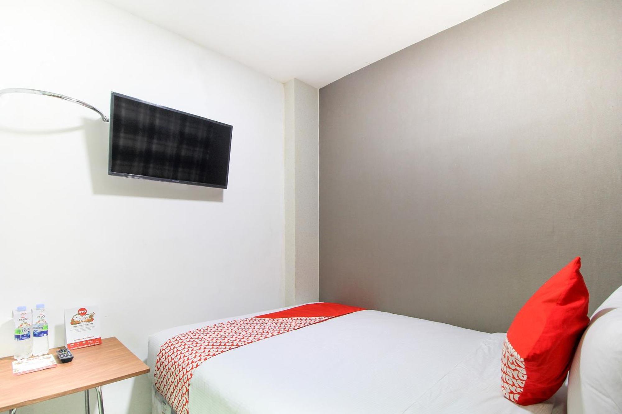 Super Oyo Capital O 217 A1 Hotel Σουραμπάγια Εξωτερικό φωτογραφία
