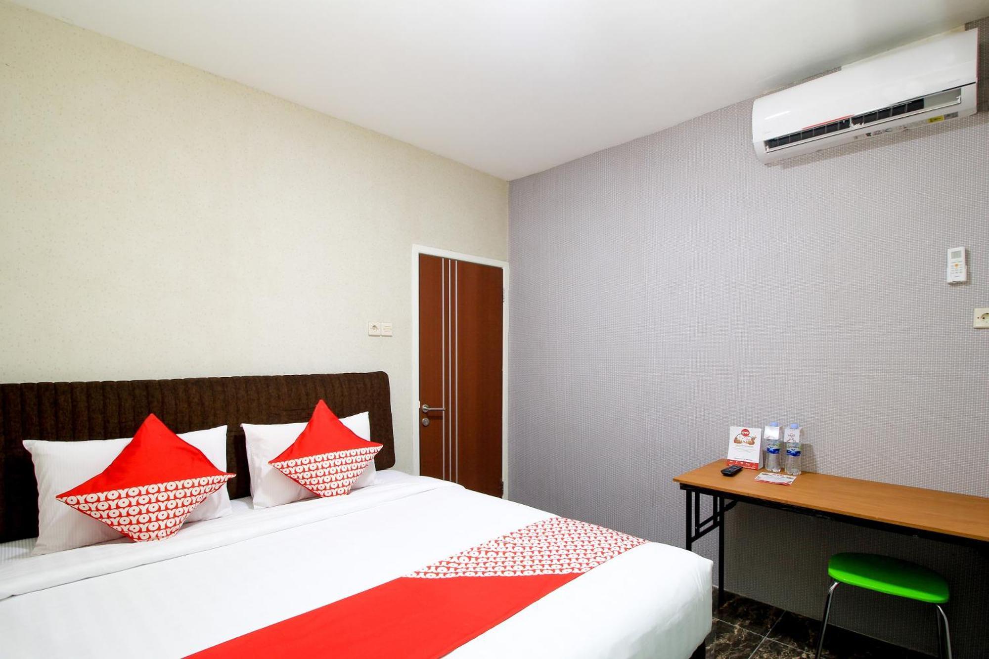 Super Oyo Capital O 217 A1 Hotel Σουραμπάγια Εξωτερικό φωτογραφία