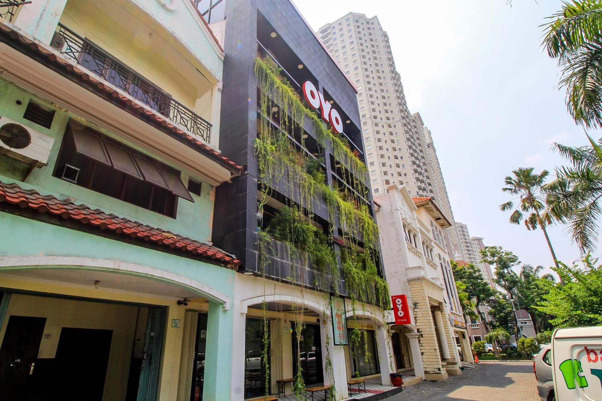 Super Oyo Capital O 217 A1 Hotel Σουραμπάγια Εξωτερικό φωτογραφία