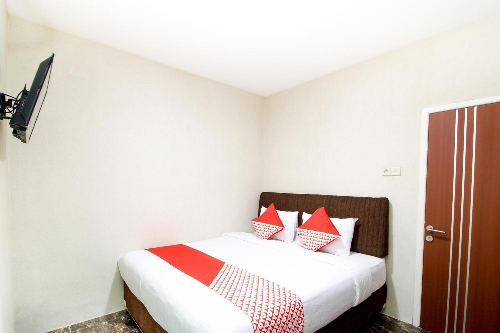 Super Oyo Capital O 217 A1 Hotel Σουραμπάγια Εξωτερικό φωτογραφία